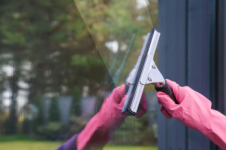 Commercial window cleaning by Complete Janitorial Services of Houston